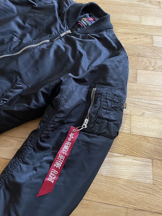 Alpha industries бомбер куртка
