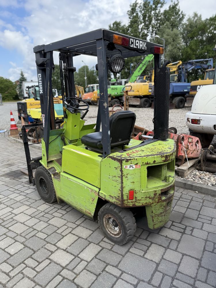 Wózek widłowy CLARK DPM15,udzwig 1,5 ,DIESEL,Ks.dozorowa
