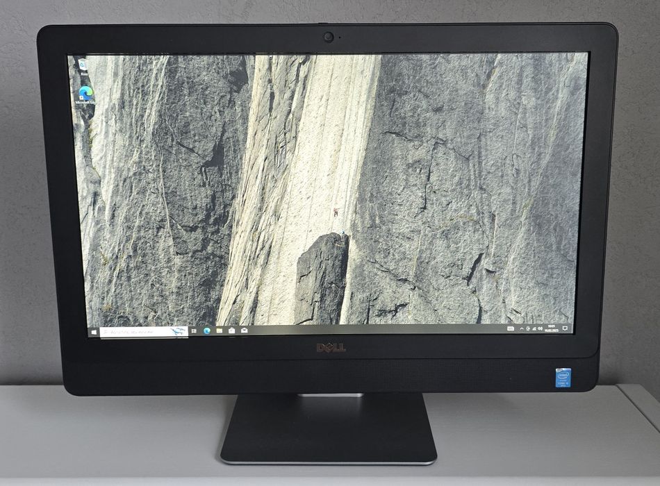 Komputer All in One - Dell Optiplex 9030 i5 8GB 240GB 23" Super stan
