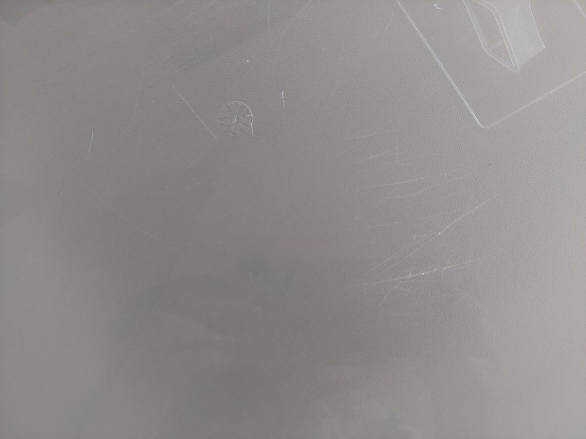 Caixa com tampa Spaceo plástica transparente - 50 litros
0,39 largura
