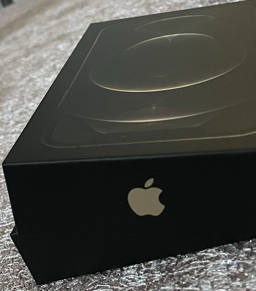 Smartfon  iPhone 7 gold