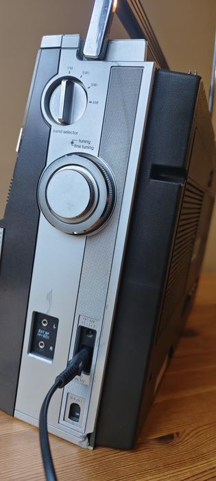 Magnetofon Sharp GF-555X sprawny.