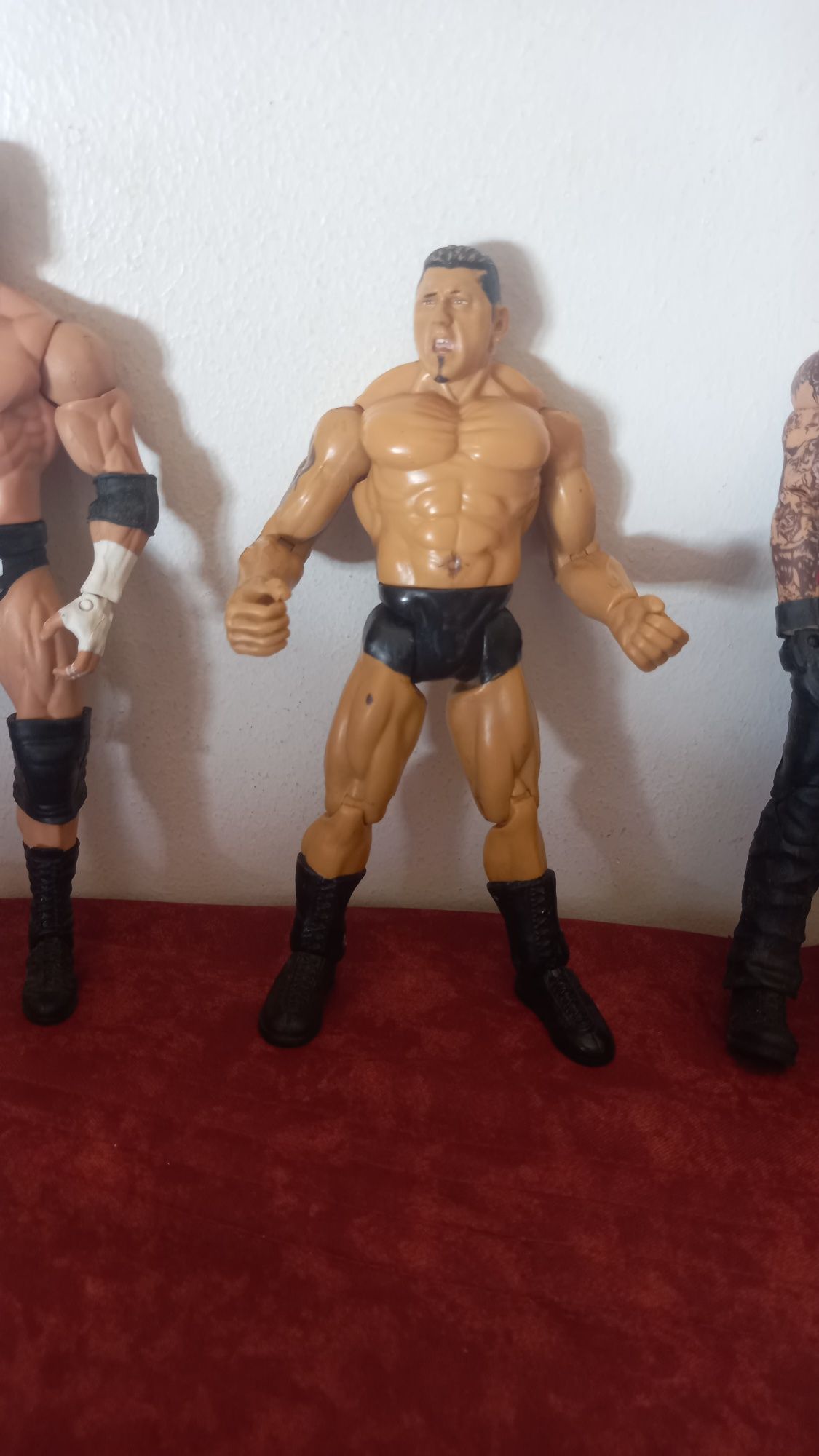 Conjunto 6 bonecos WWE (usados)