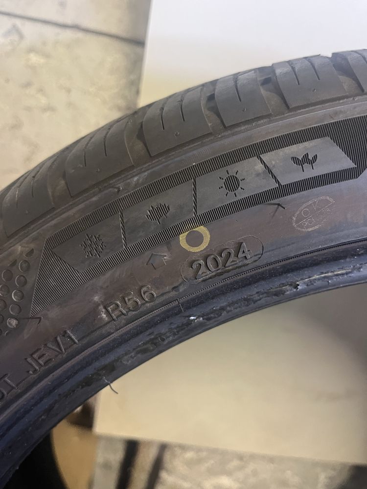 Komplet opon Minerva 245/40r19 i 275/35r19 2024rok