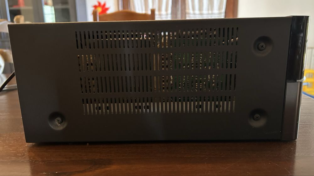 Harman Kardon AVR 255/230 – Receiver AV de Alta Qualidade