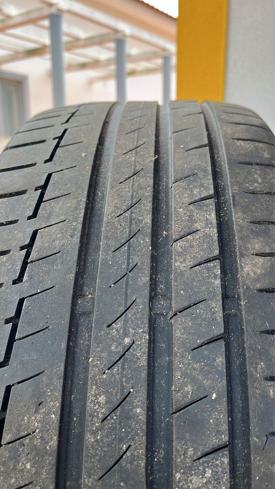 Pneus Continental EcoContact 6 235/50 R19
