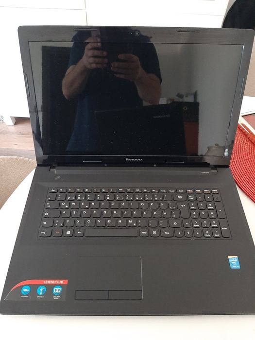 Laptop Lenovo G70 i3 17.3 Matryca