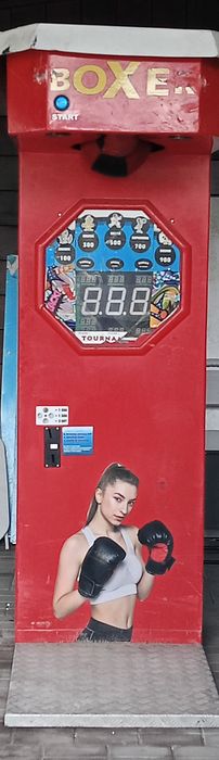 Boxer automat zarobkowy