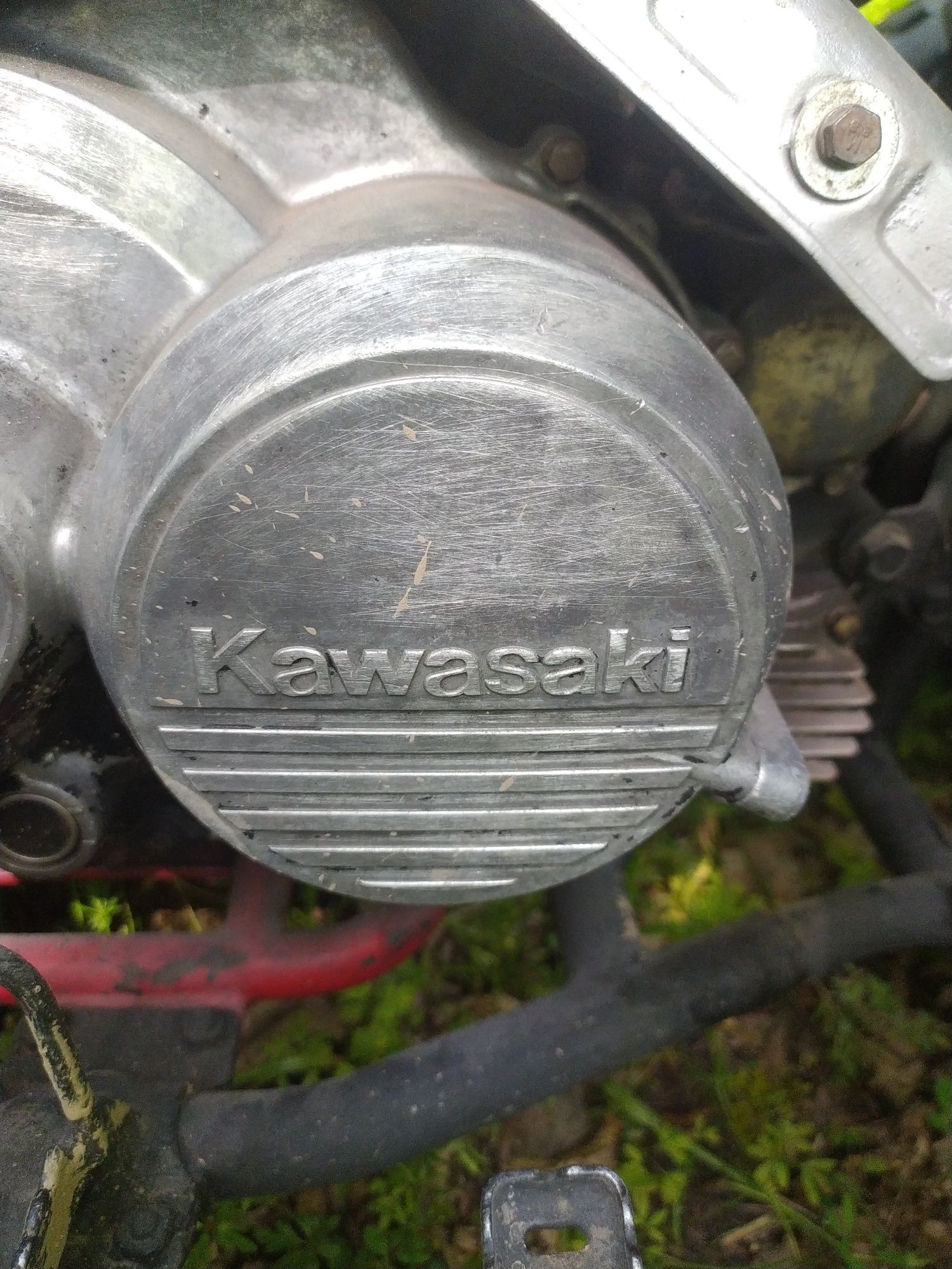 Продам  квадроцикл Kawasaki KLF 300