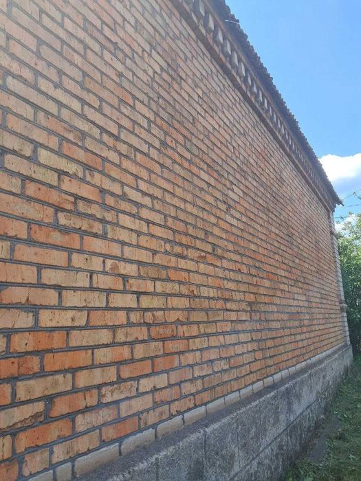 Продається приватний будинок