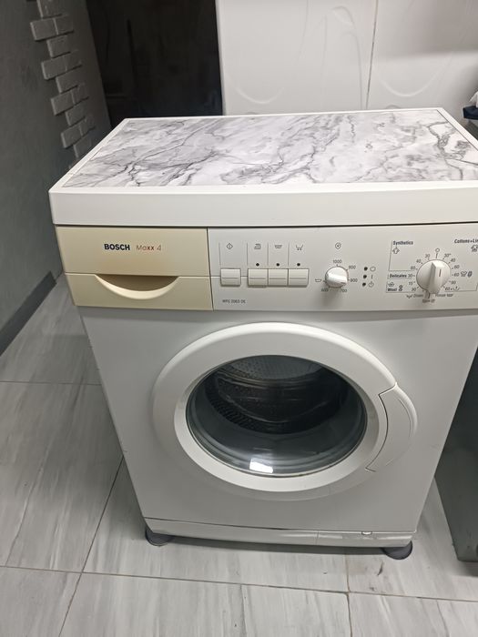 Продається пральна (стиральна) машинка Boosh