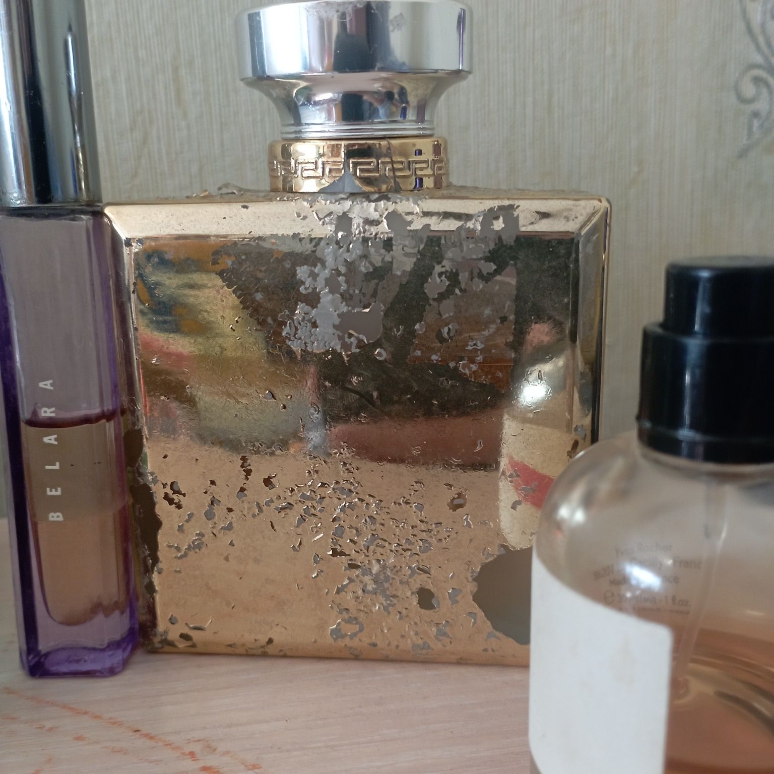 Парфуми Versace, Gucci, lalique, Estée Lauder, Mary Kay, Yves Rocher