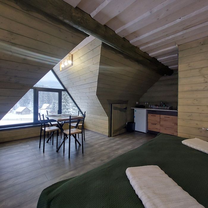 Synevyr House Житло подобово