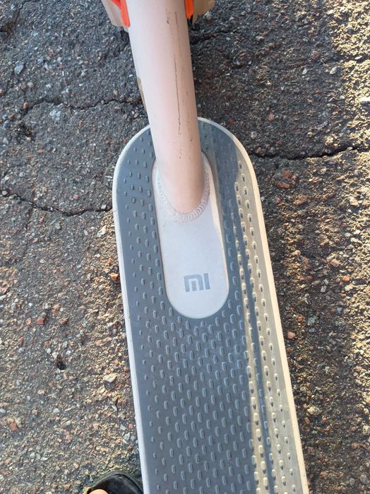Електросамокат  Мі 3