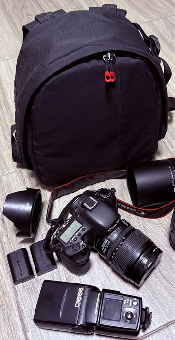Фотокомплект Canon 7D, 15-85mm, спалах, рюкзак