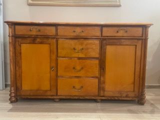 Stara drewniana komoda vintage