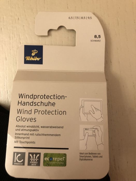 рукавички з сенсорними вставками . Німеччина