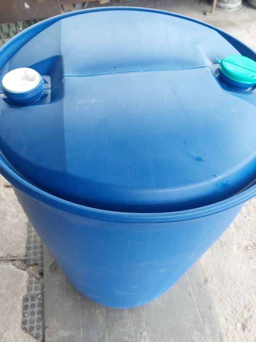 Бочка пластиковая 200л.