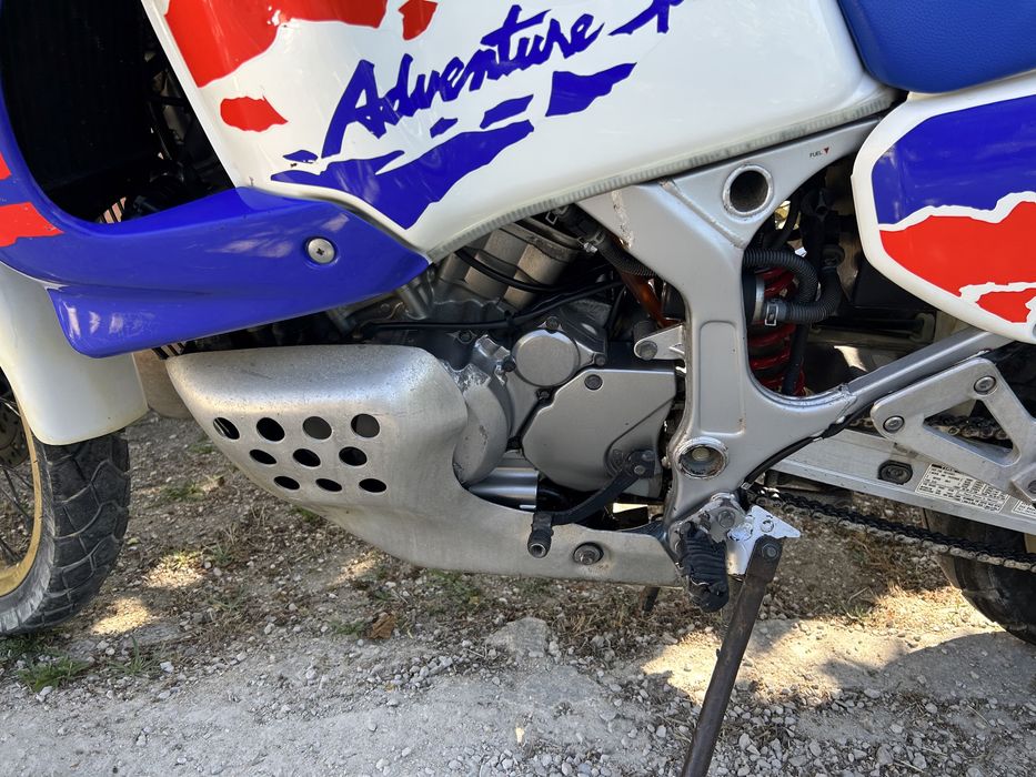 Honda Africa Twin 750 rd07