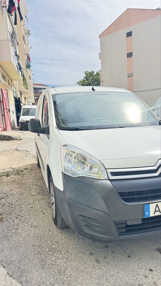 Citroen berlingo automatica de 2017