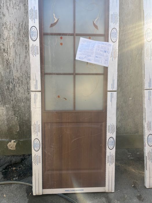 Продам межкомнатные двери  в заводской упаковке.Цена вогонь есть торг.