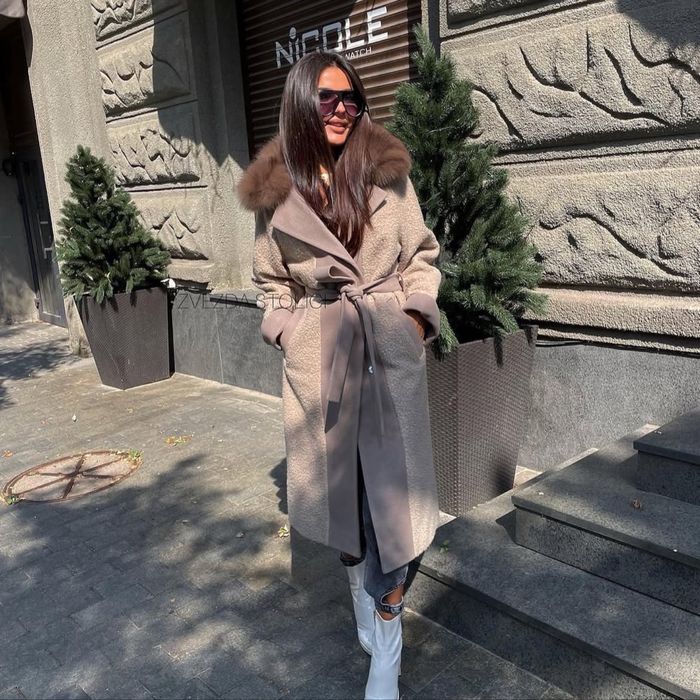 Кашемірове пальто