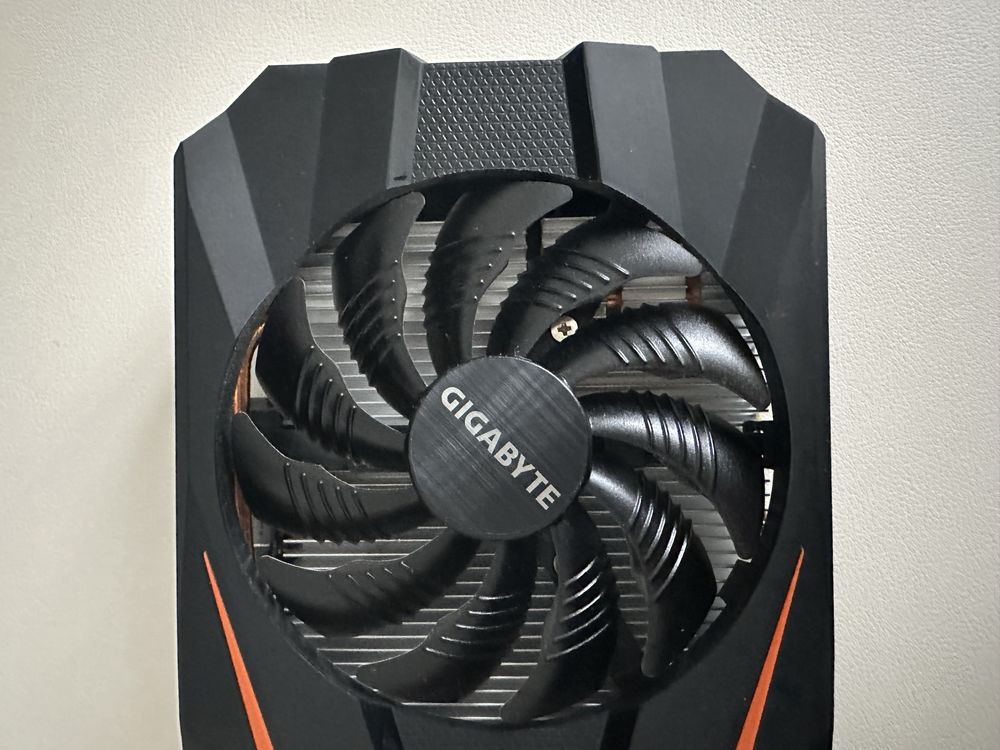 Karta graficzna Gigabyte GeForce GTX 1060 6 GB