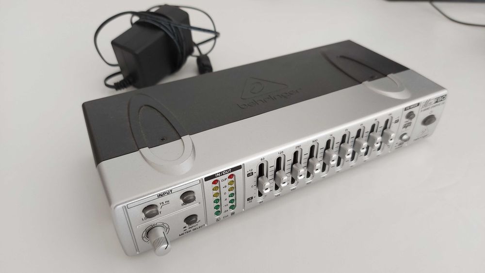 Behringer Mini FBQ 9.Band-Graphic EQ