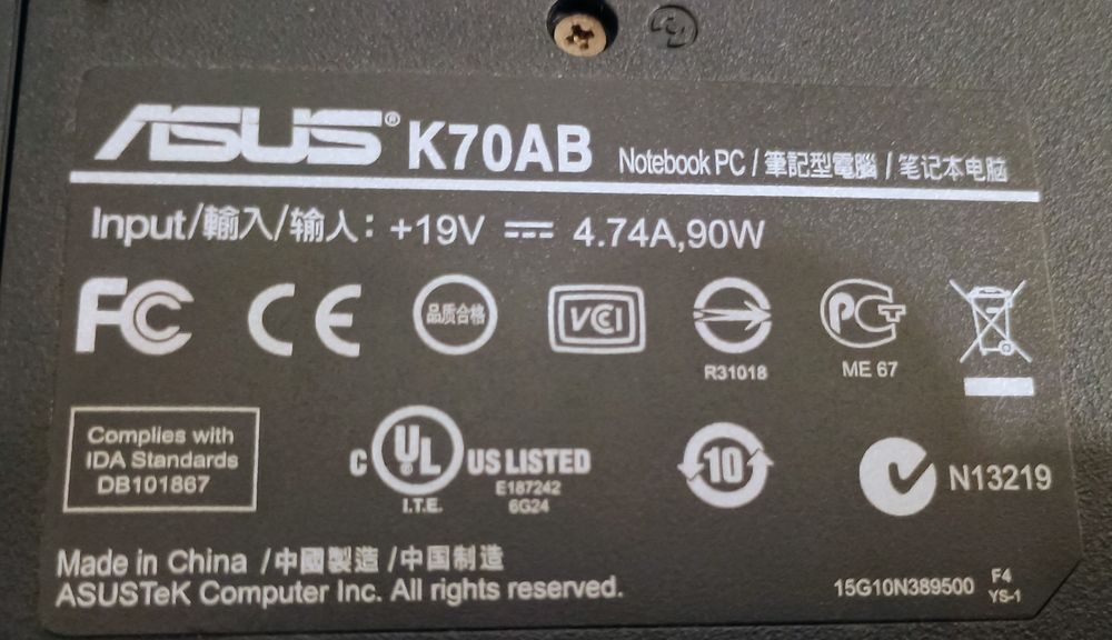 Komputer, laptop Asus 17 cali