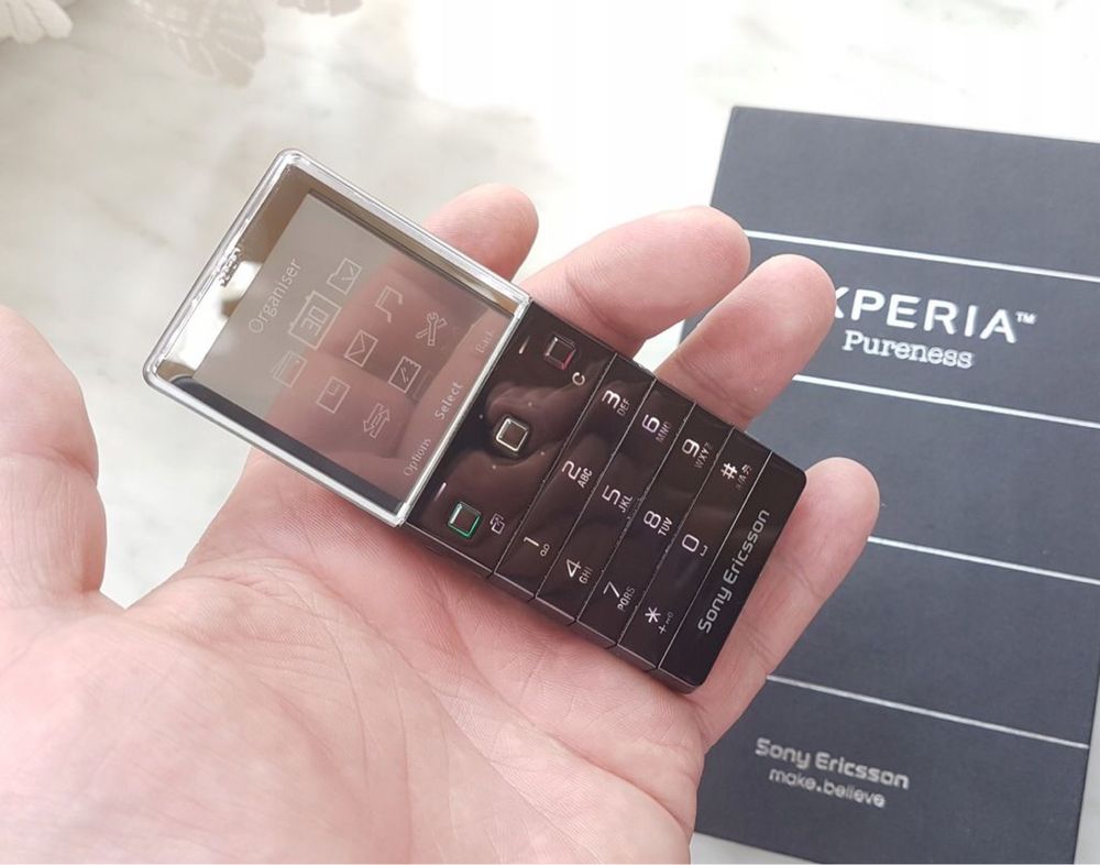 Sony Ericsson Xperia Pureness X5