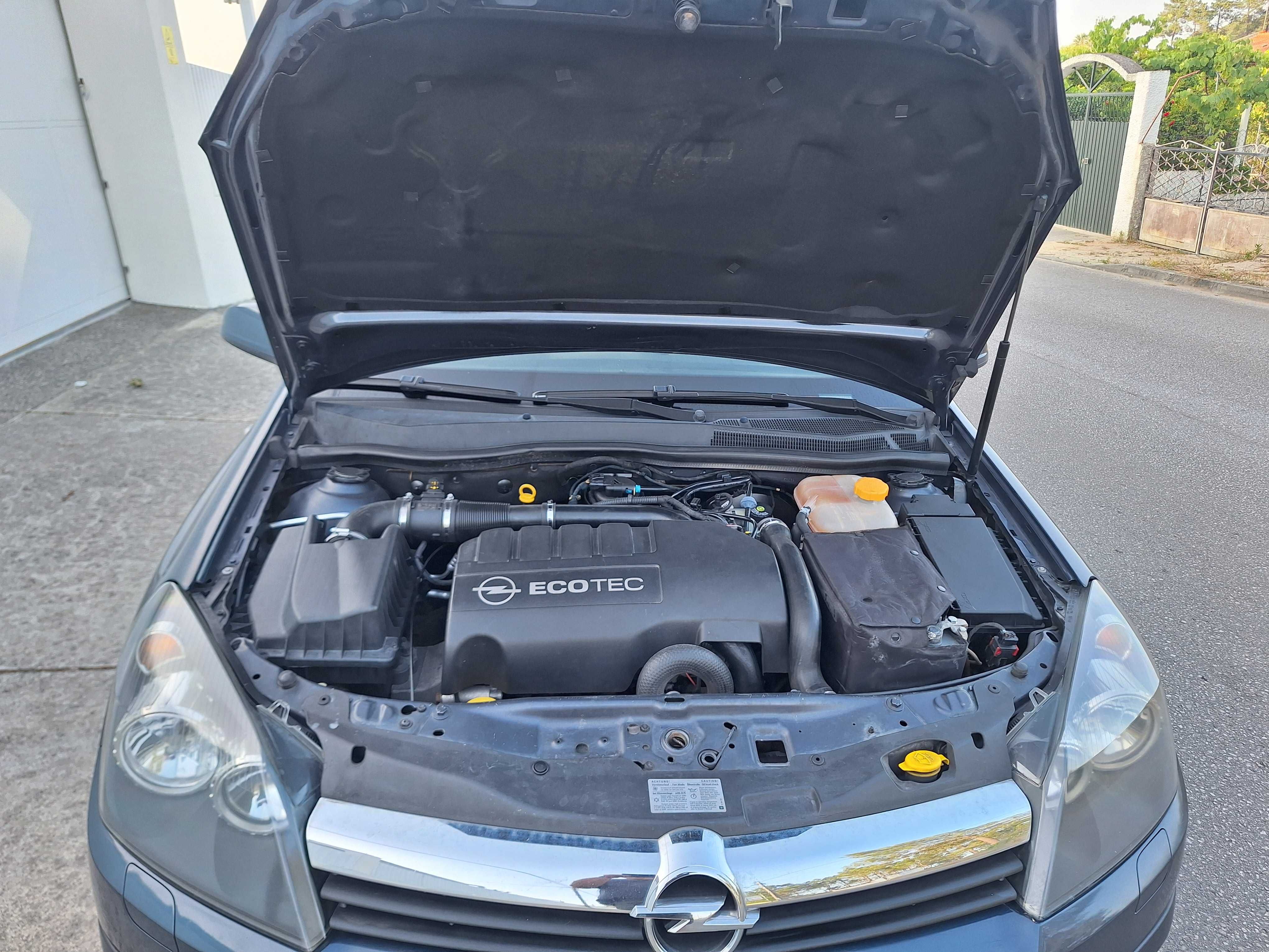 Opel Astra Station Wagon 1.3 CDTi ecoFLEX - 02/2006 - Muito ECONÓMICA