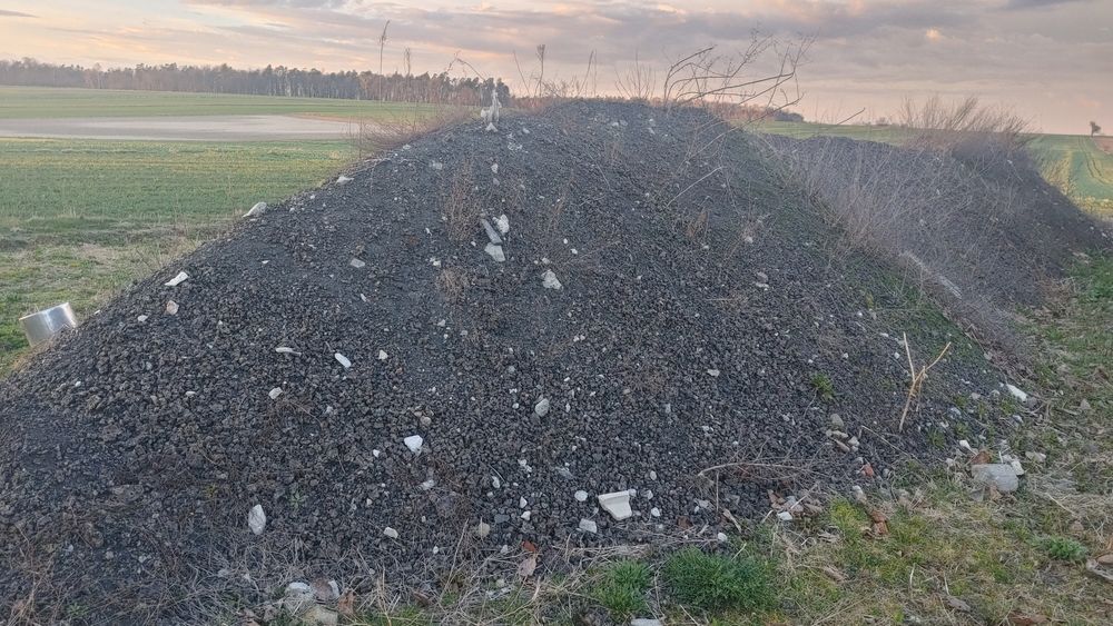 Żużel na utwardzenie drogi