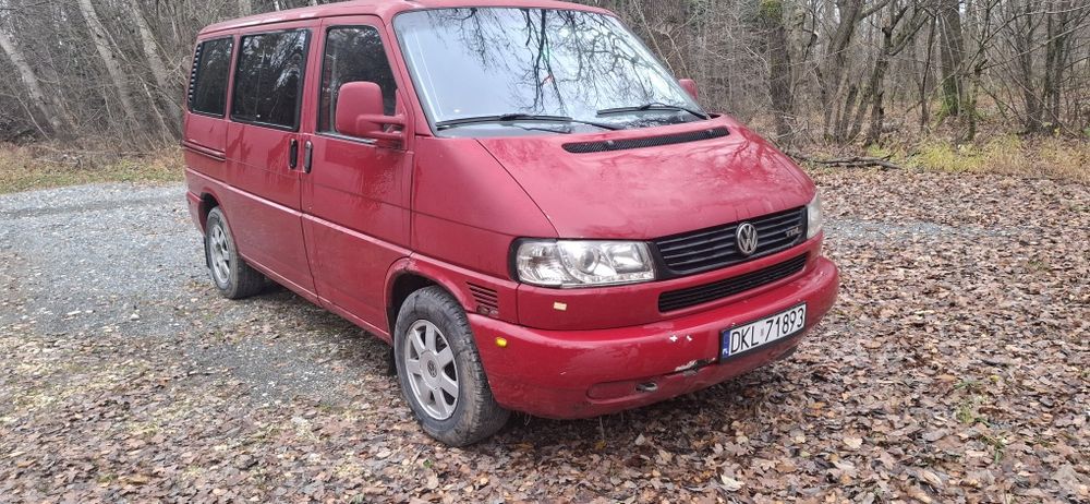 Volkswagen T4 Caravelle hak 2.5 TDI