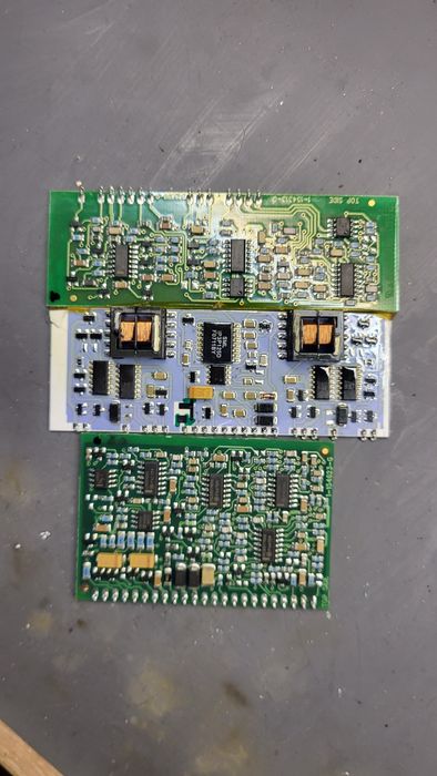 Плати різні, кількість.