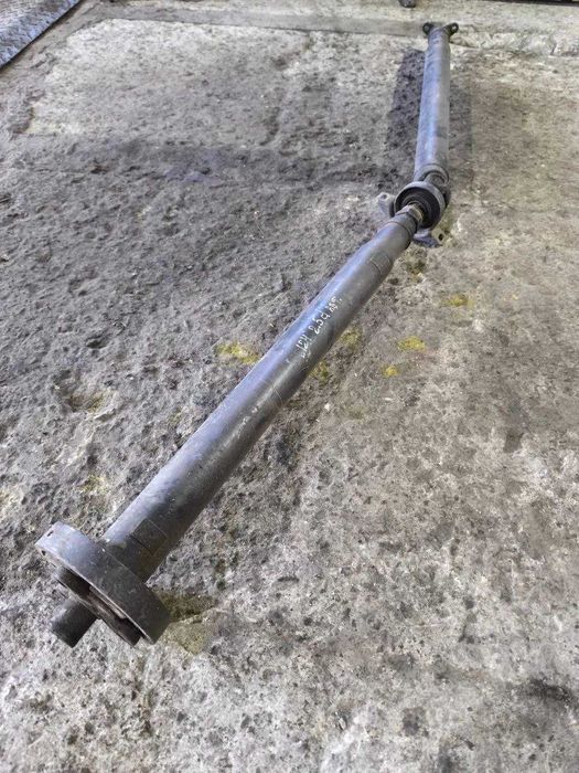 Карданний вал Mercedes-Benz W124 2.5D АКПП