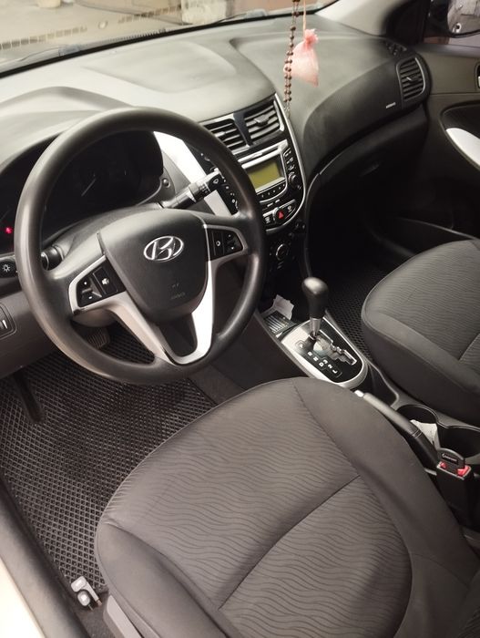 Продам Hyundai Accent