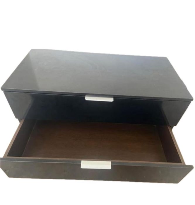 Vendo Móvel TV e mesa ikea como novo