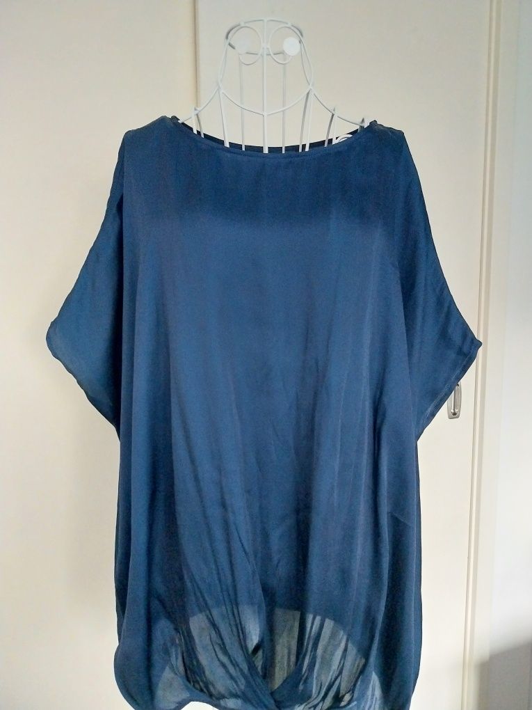 Blusa azul escuro, Zara, fluída, oversize, manga curta, Tamanho M
