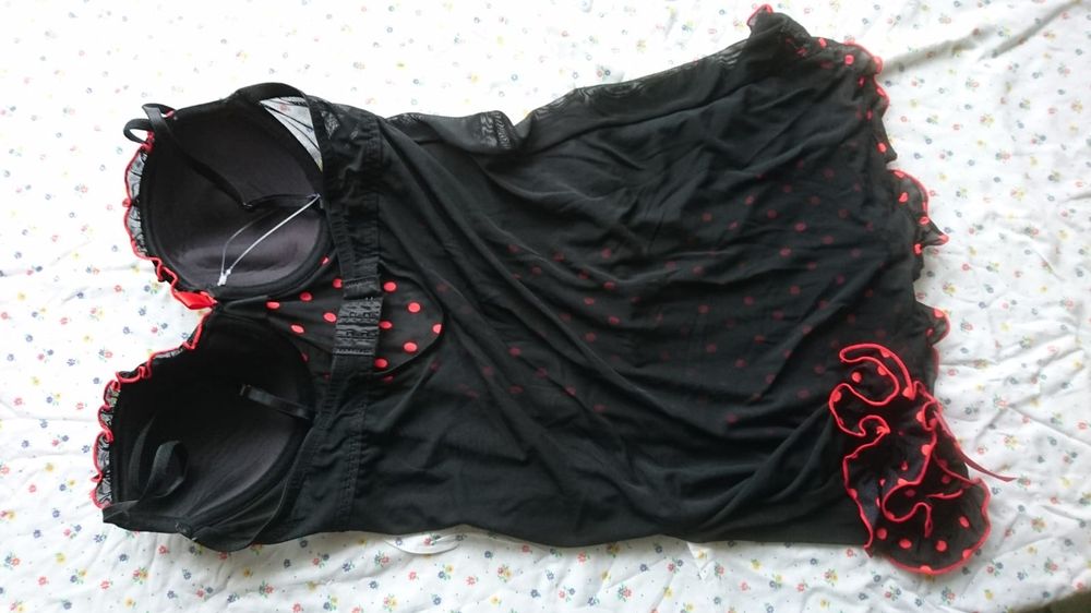 Bielizna zmysłowa Nowa S M czerwień czerń