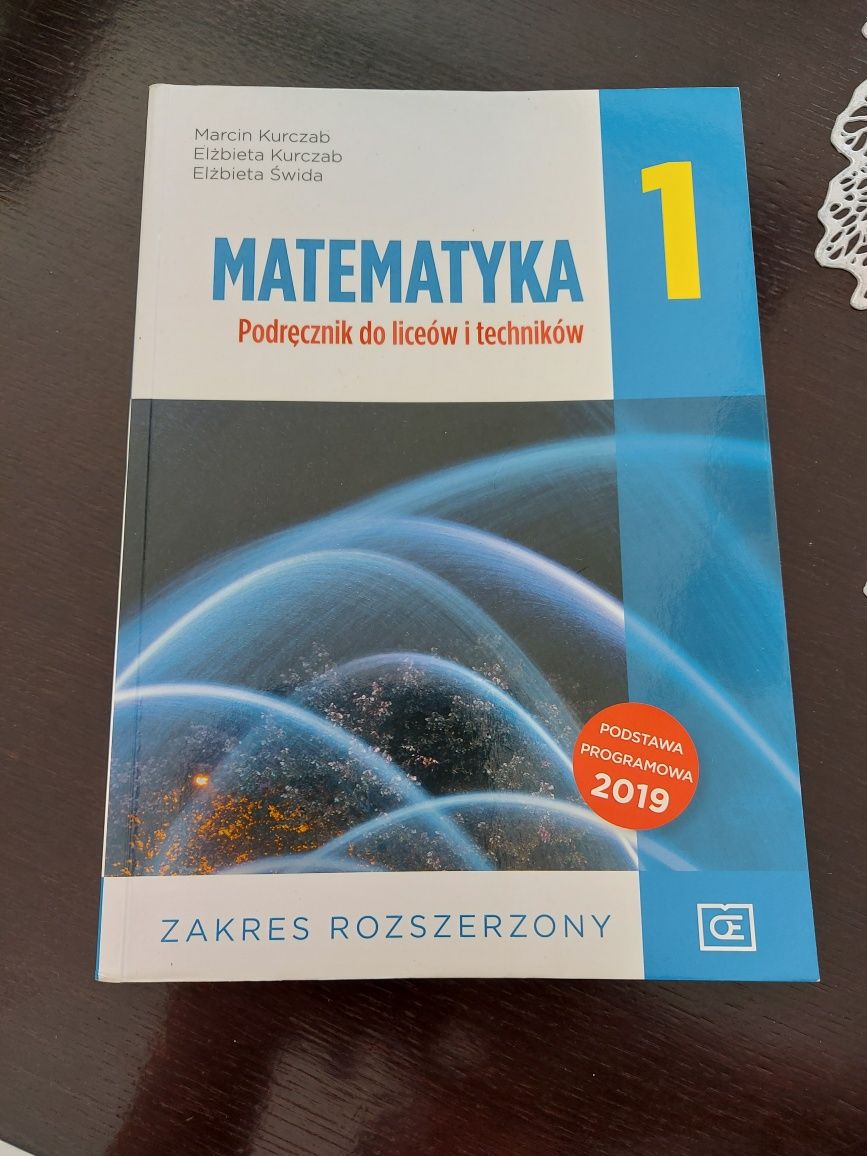 Matematyka 1. Podrecznik do liceów i technikum zakres rozszerzony.