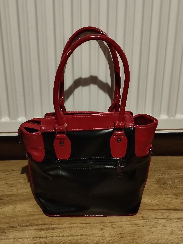 Torebka damska CV Italy Fashion do ręki, plus gratis kosmetyczka