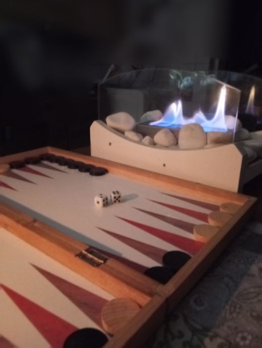 Біокамін настільний (новий) є живе відео