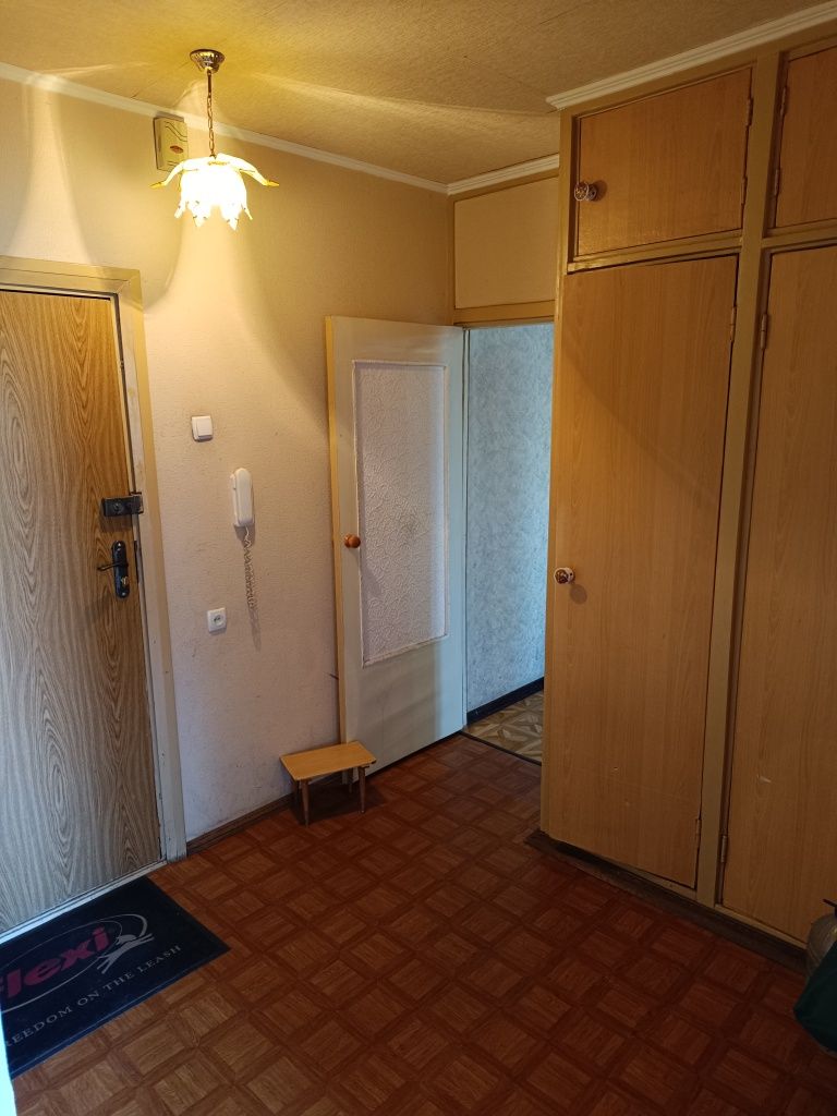 Продам 2х комнатную квартиру на Одесской