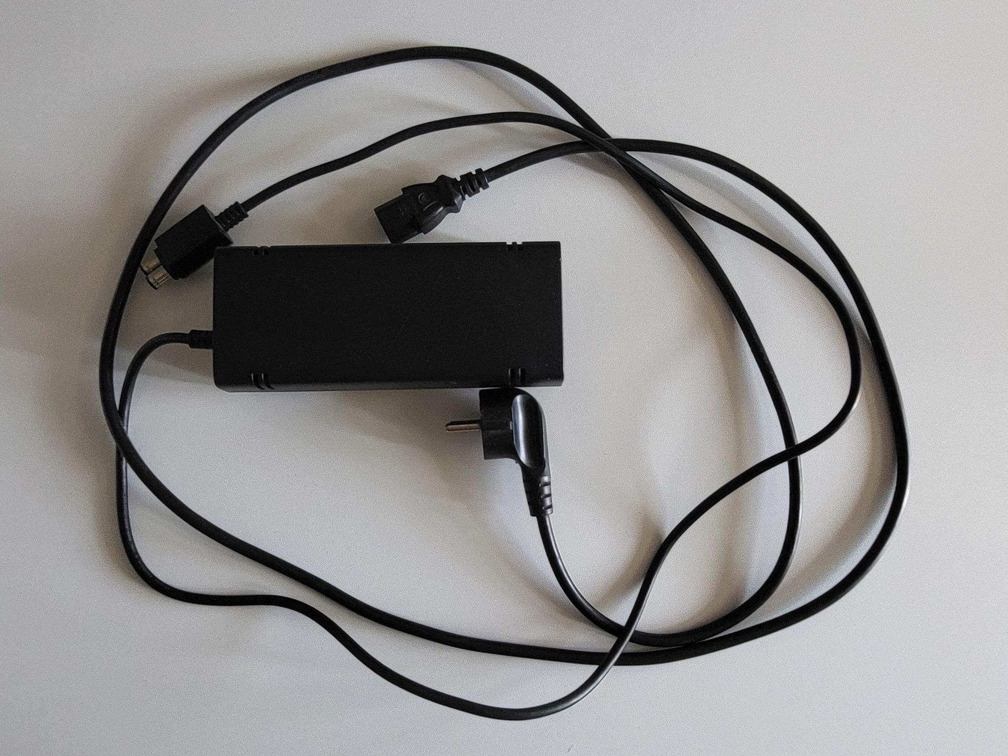 Блок живлення XBOX 360 Slim Оригінальний