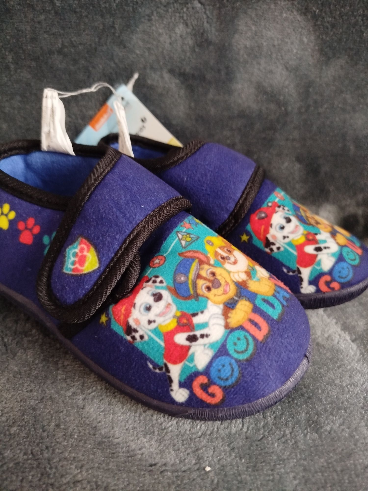 Kapcie bambosze paw psi patrol na rzepy rozm 25