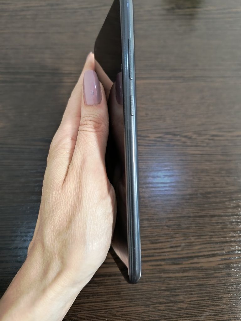 Samsung Galaxy A11 | 32 ГБ | Гарний стан | Повністю робочий