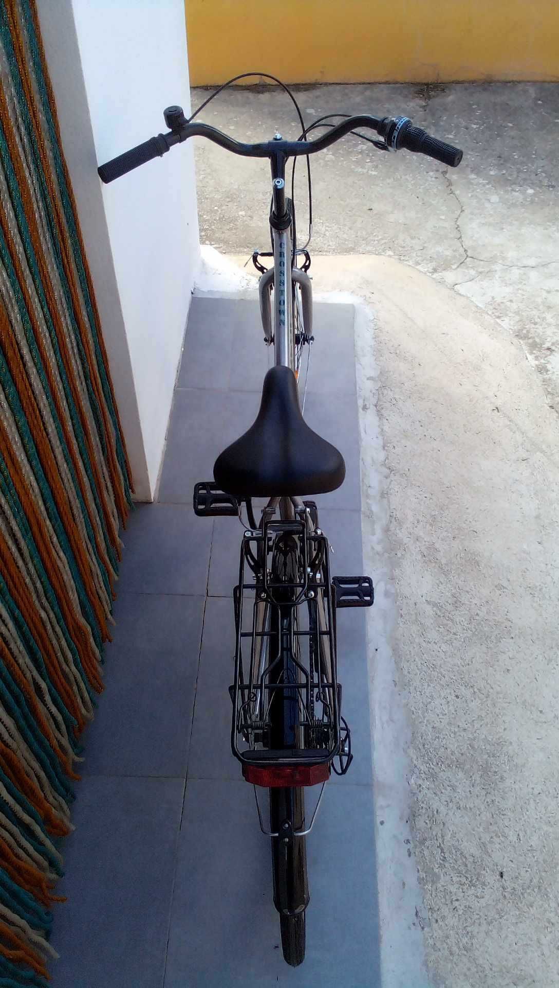 Bicicleta de Adulto, Berg Crosstwon Roda 28, 6v Cinza ( Nova )