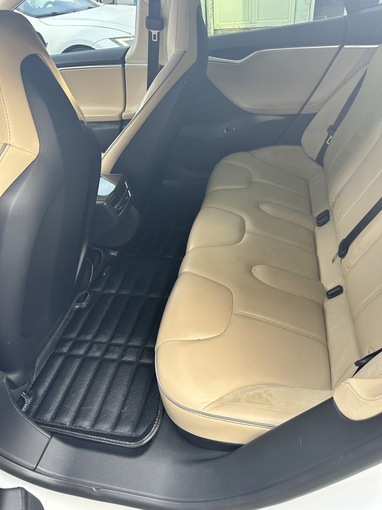 Tesla model s perfomance