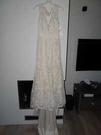 nowa biała suknia ślubna  z metką