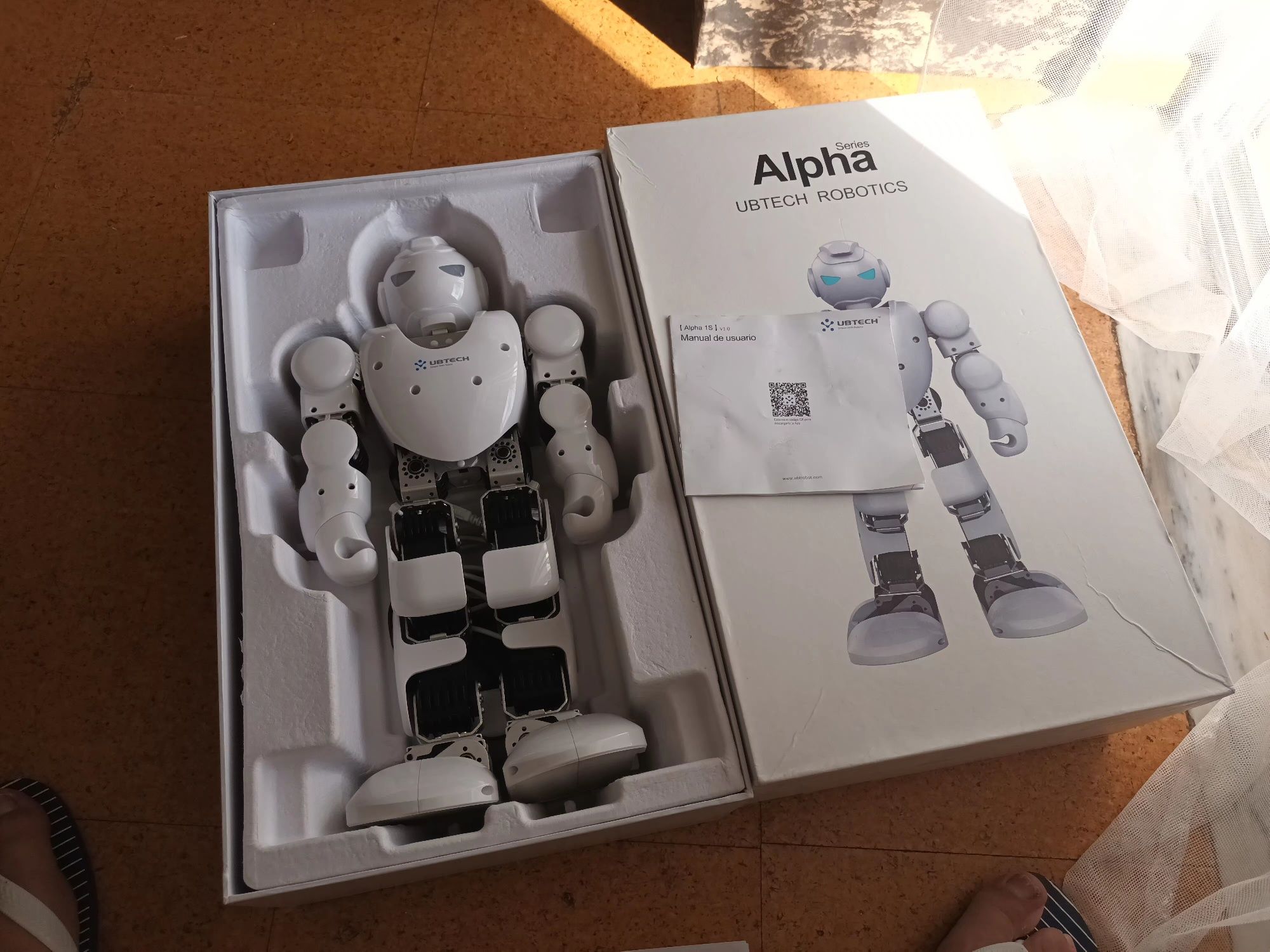 Robot ubtech alpha 1s